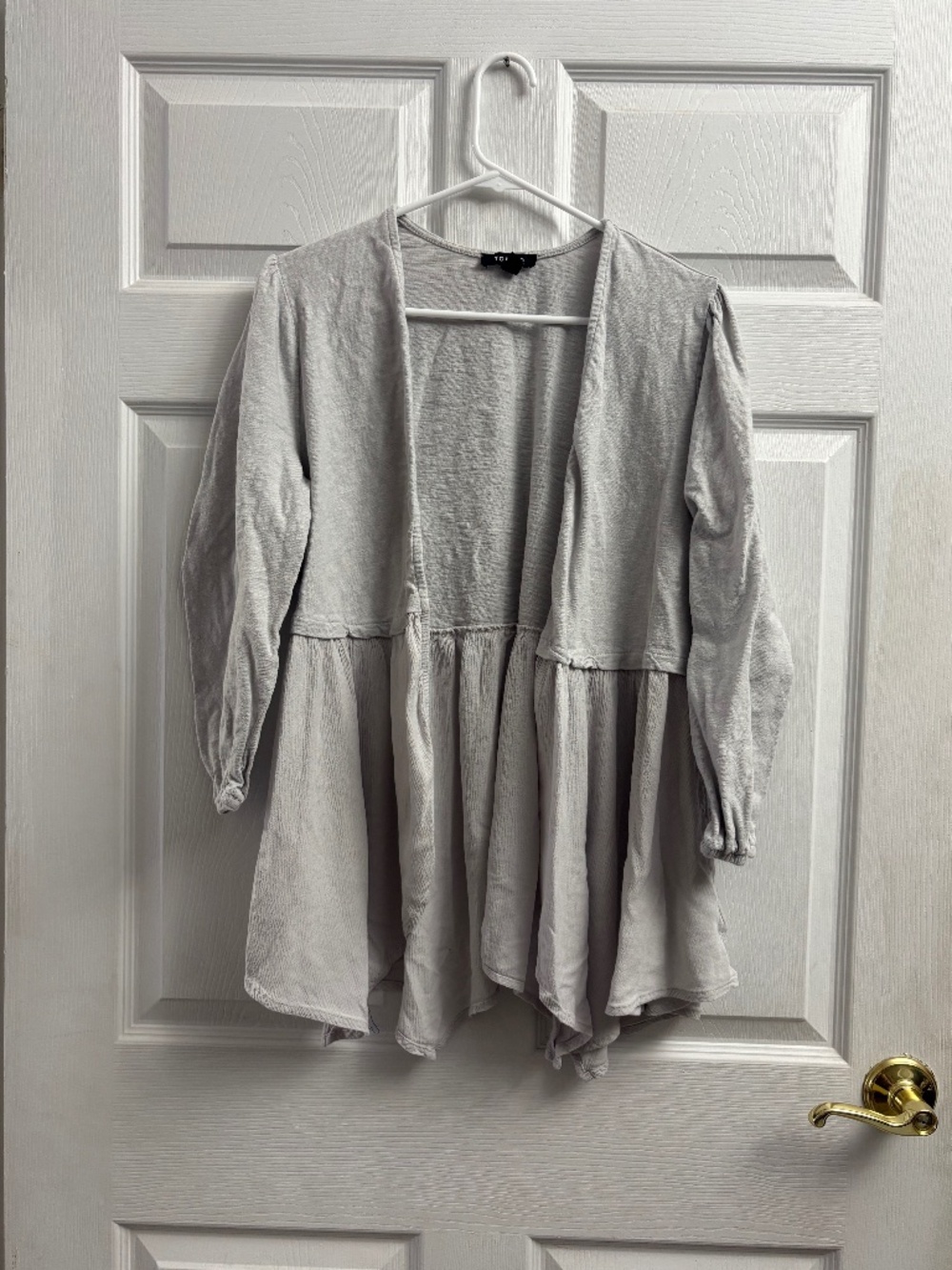 Women's Torrid Gray Flowy 3/4 Sleeve Open Front Cardigan